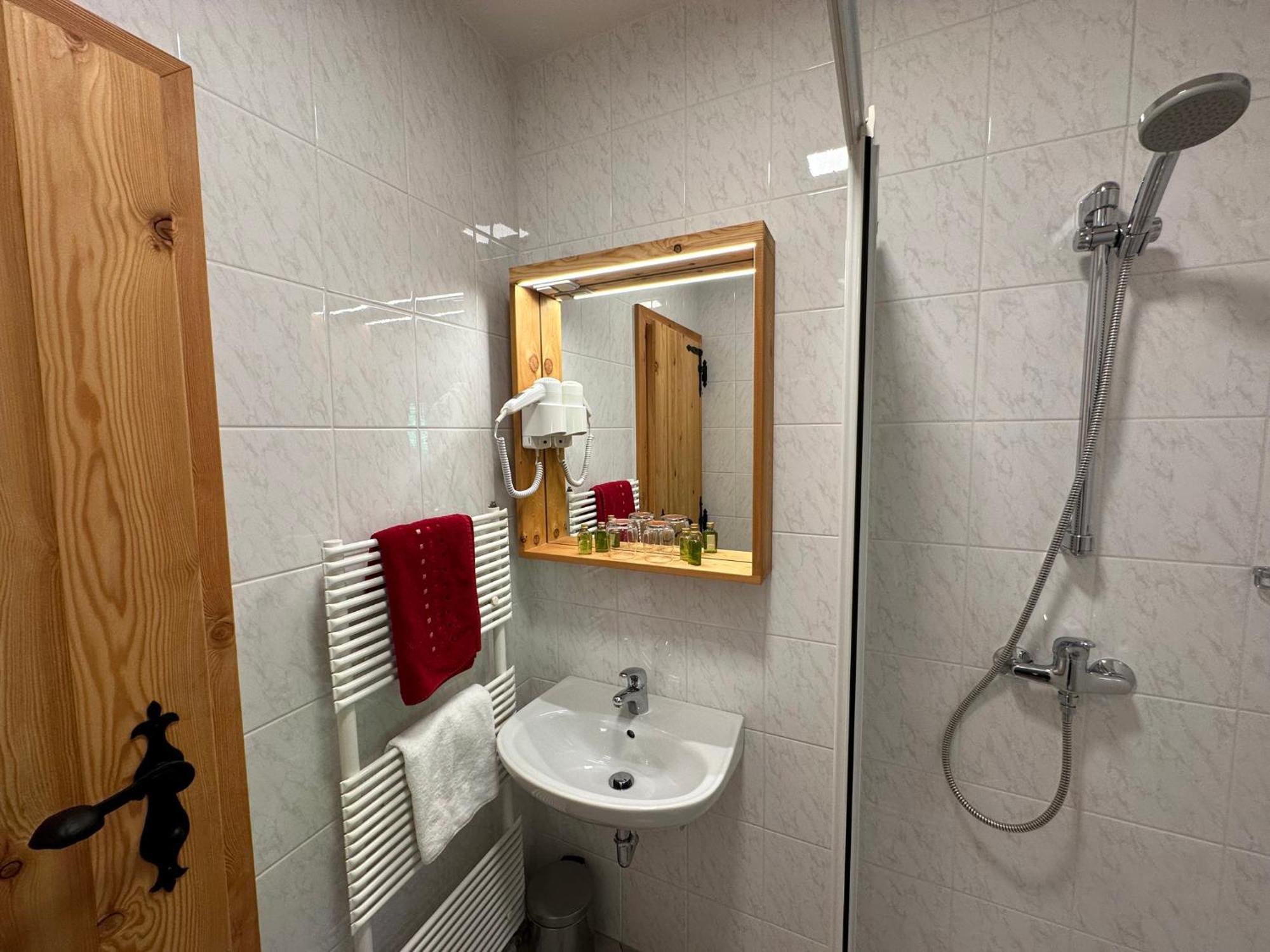 Hotel Surc Кранська Гора Екстер'єр фото